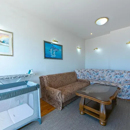 18 Apartman Brela