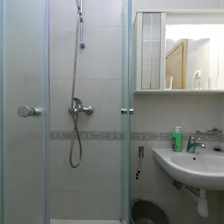 18 Apartman