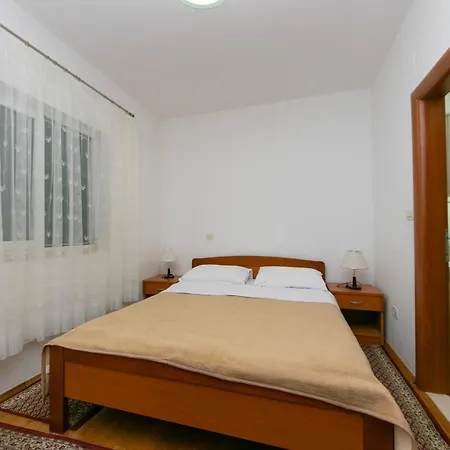18 Apartman